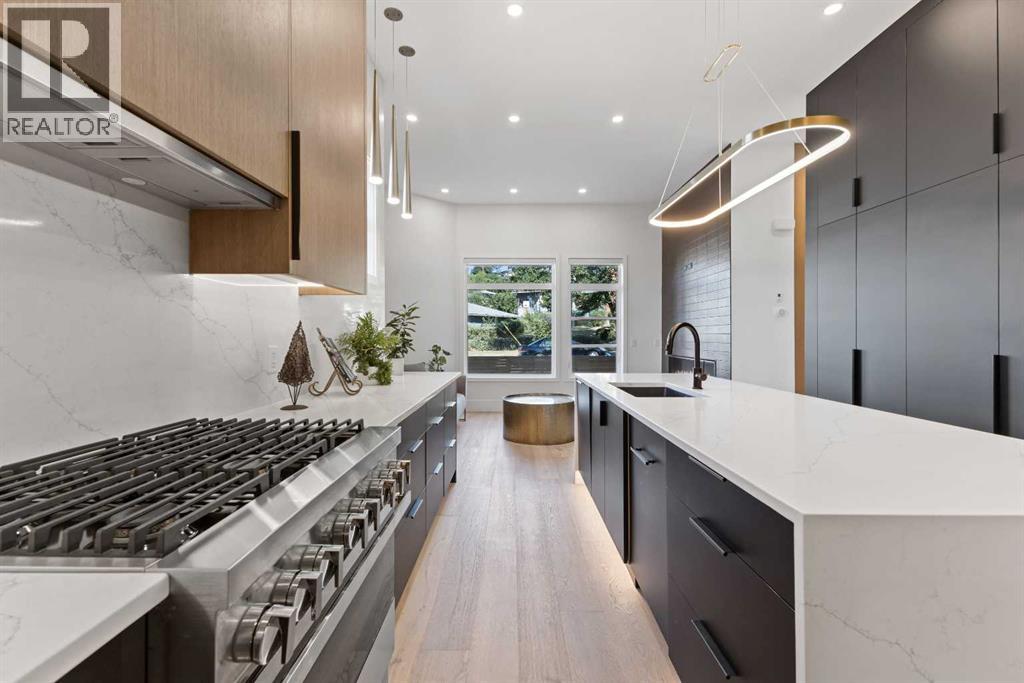 Single Family House for Sale in  Drury Avenue NE Bridgeland/Riverside Calgary 