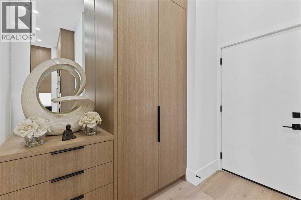 Single Family House for Sale in  Drury Avenue NE Bridgeland/Riverside Calgary 