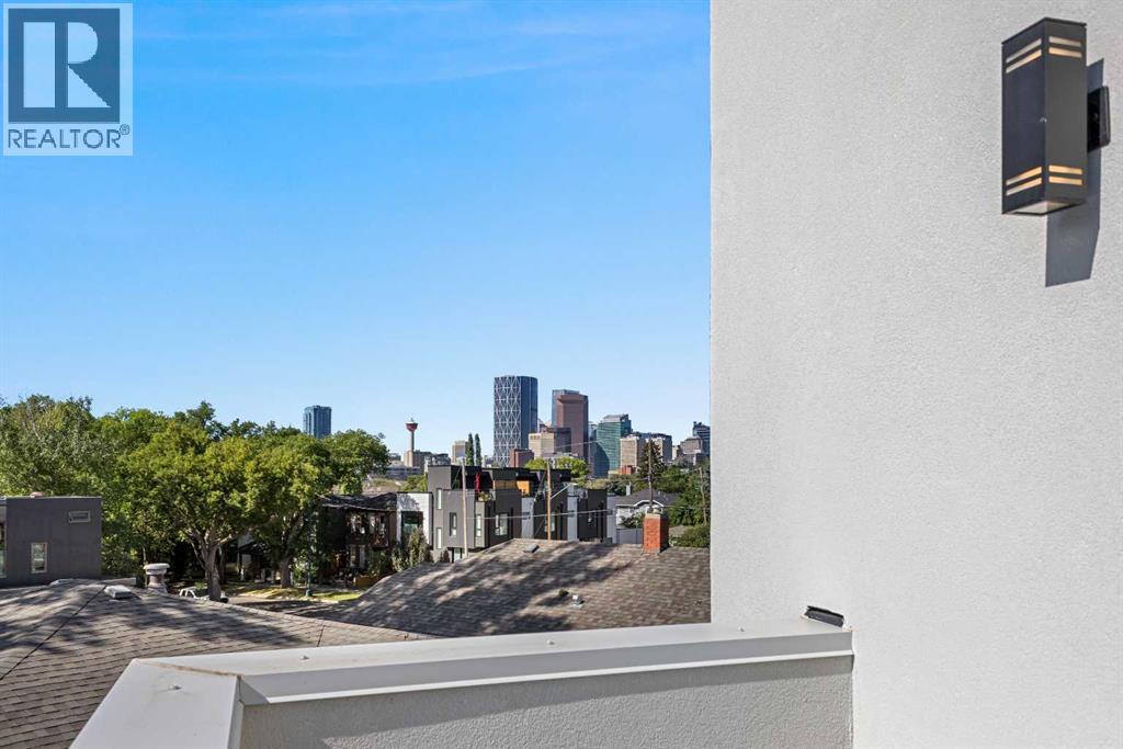 Single Family House for Sale in  Drury Avenue NE Bridgeland/Riverside Calgary 