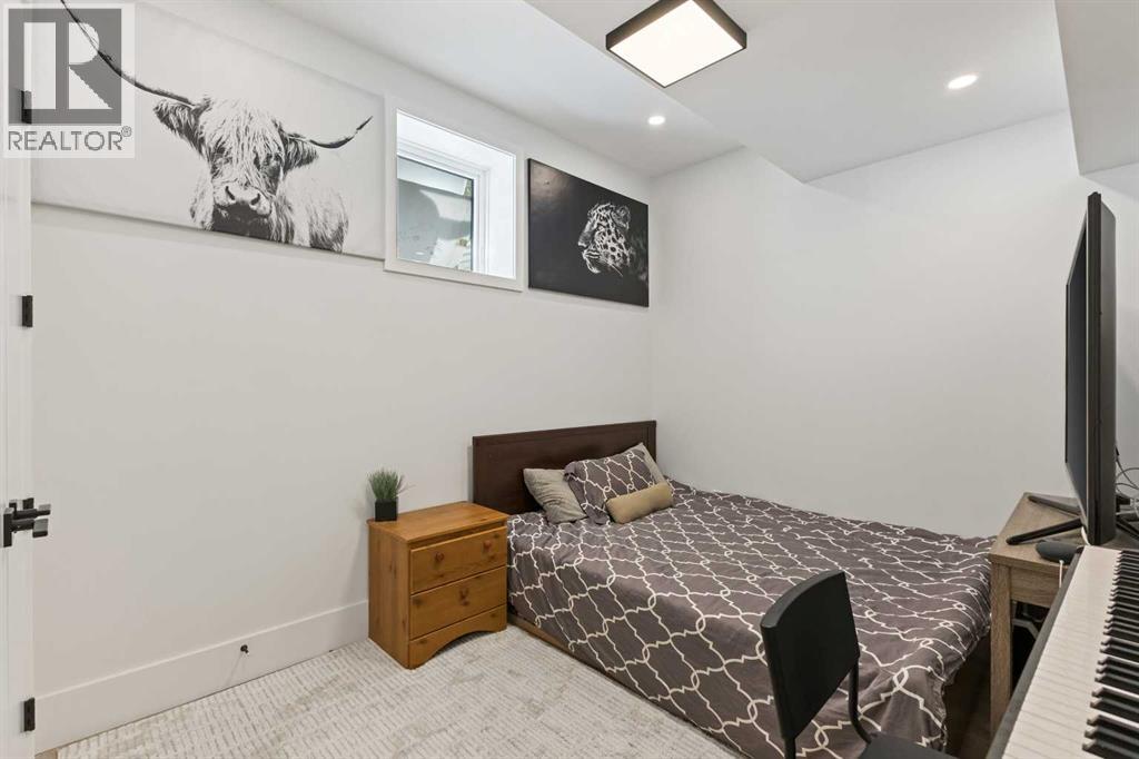 Single Family House for Sale in  Drury Avenue NE Bridgeland/Riverside Calgary 