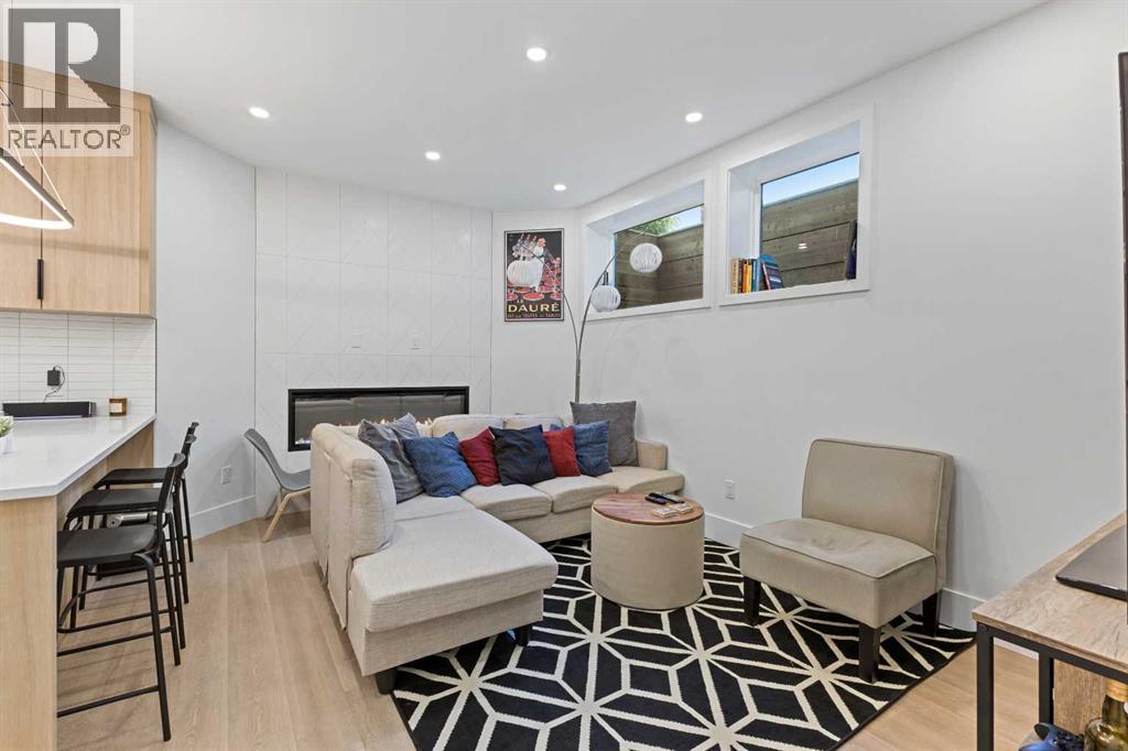 Single Family House for Sale in  Drury Avenue NE Bridgeland/Riverside Calgary 