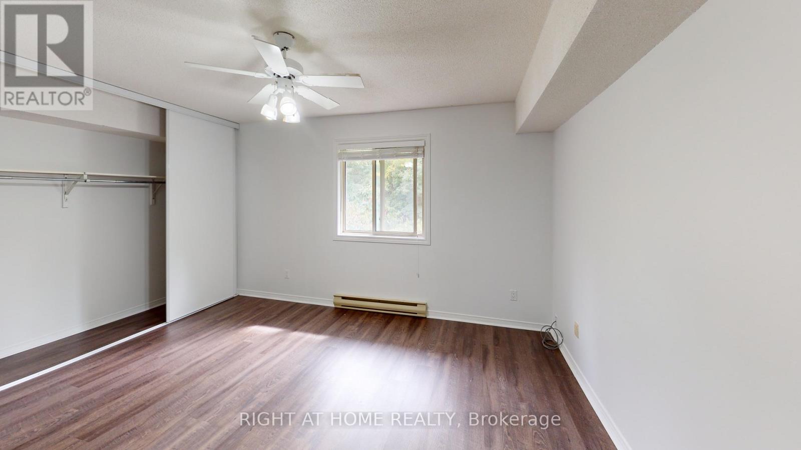 #304 25 MEADOW LANE - 11