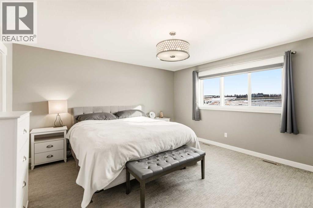 19 Vanveller Way, Sylvan Lake