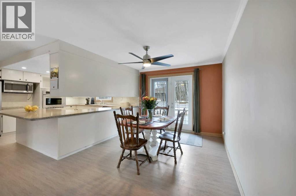 27137 Highway 42, Rural Red Deer County