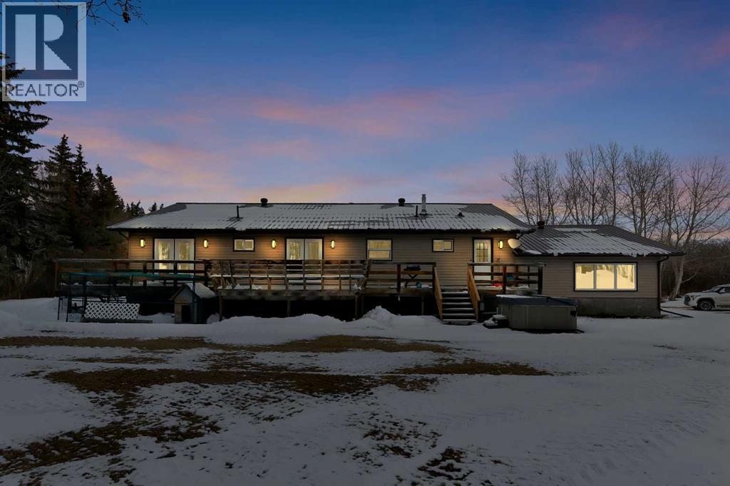 27137 Highway 42, Rural Red Deer County