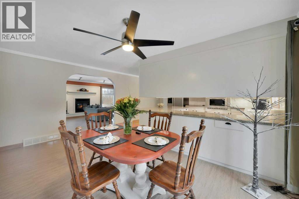 27137 Highway 42, Rural Red Deer County