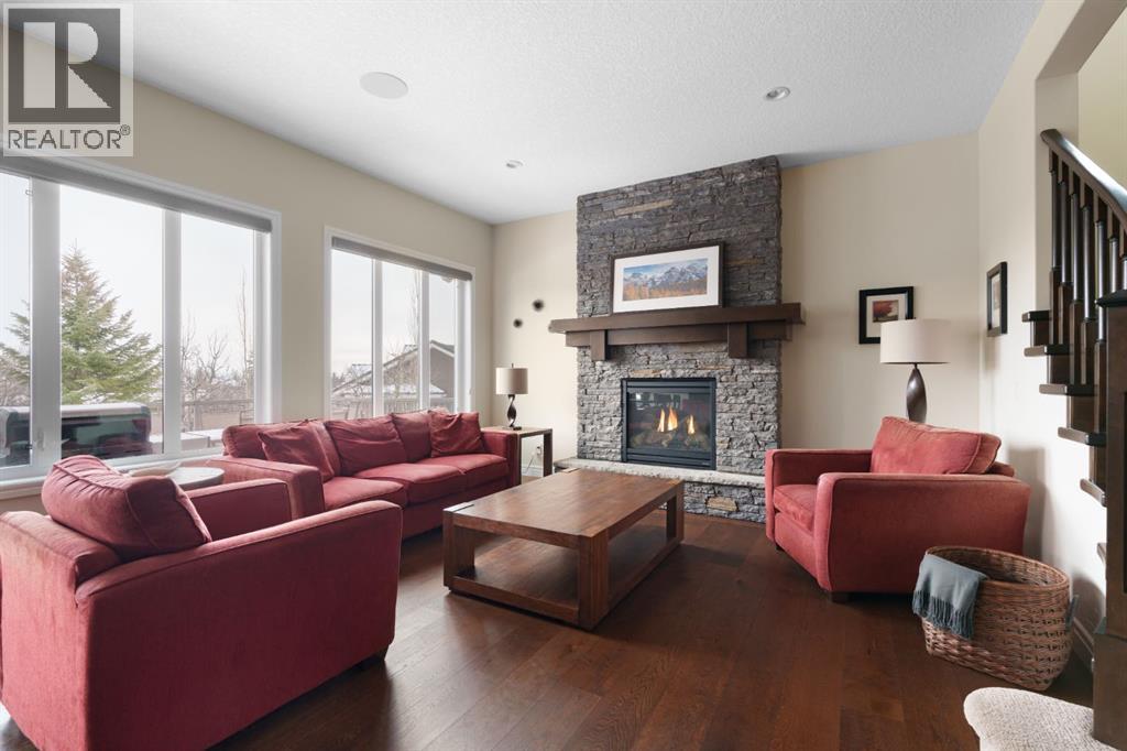 Single Family House for Sale in  Fortress Court SW Springbank Hill Calgary 