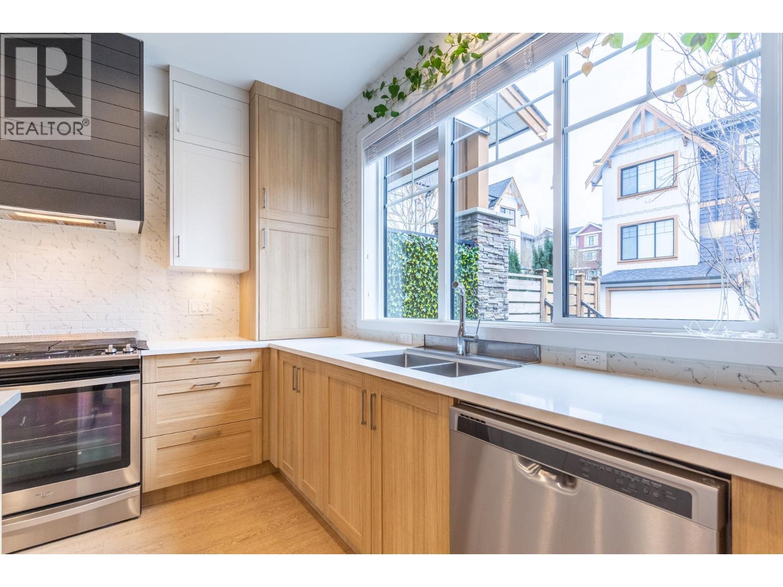 15 13263 236 STREET, Maple Ridge