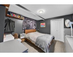 927 Kent Street, White Rock, BC V4B4S9 Photo 31
