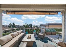 927 Kent Street, White Rock, BC V4B4S9 Photo 16