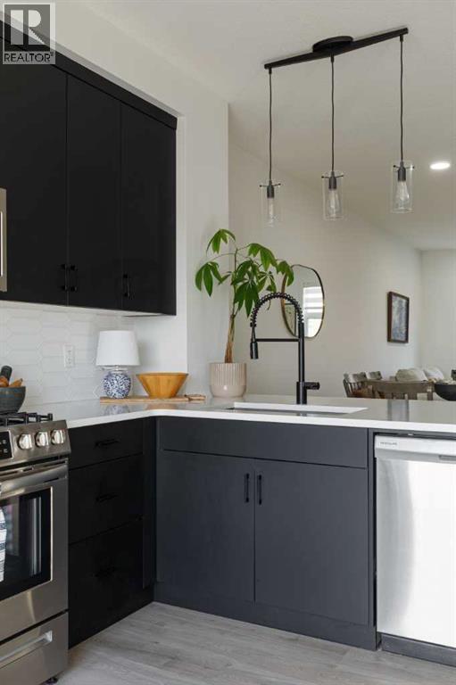 Single Family House for Sale in  Spring Willow Close SW Springbank Hill Calgary 