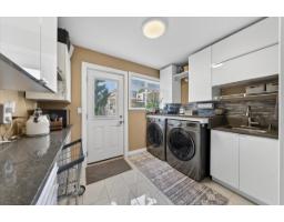 927 Kent Street, White Rock, BC V4B4S9 Photo 26