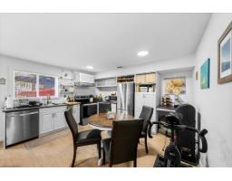 927 Kent Street, White Rock, BC V4B4S9 Photo 34