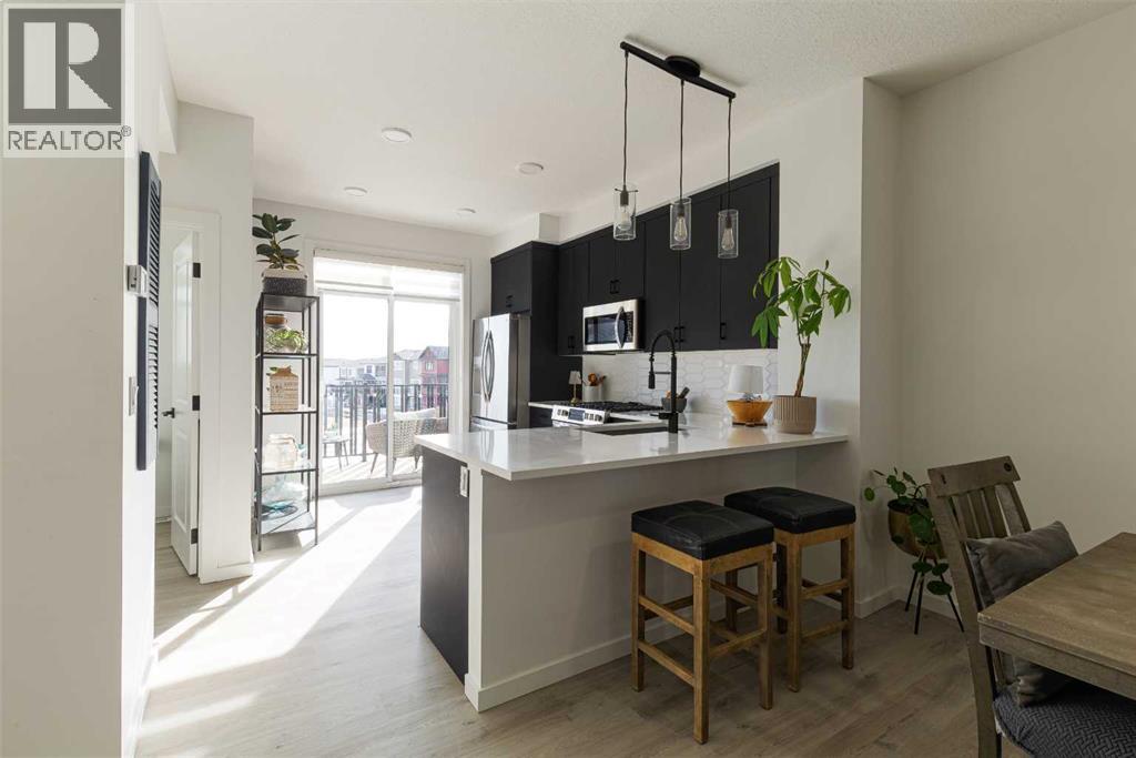 Single Family House for Sale in  Spring Willow Close SW Springbank Hill Calgary 