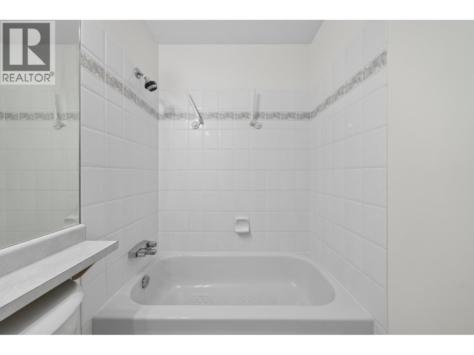 405 2615 JANE STREET, Port Coquitlam