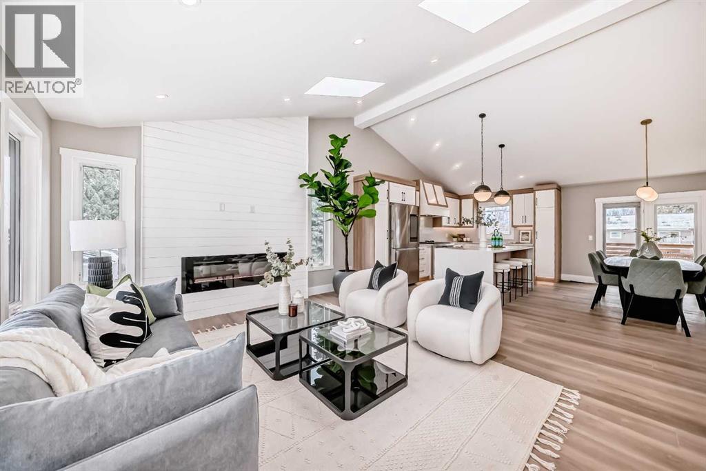 Single Family House Bi-level for Sale in  Lake Sundance Place SE Lake Bonavista Calgary 