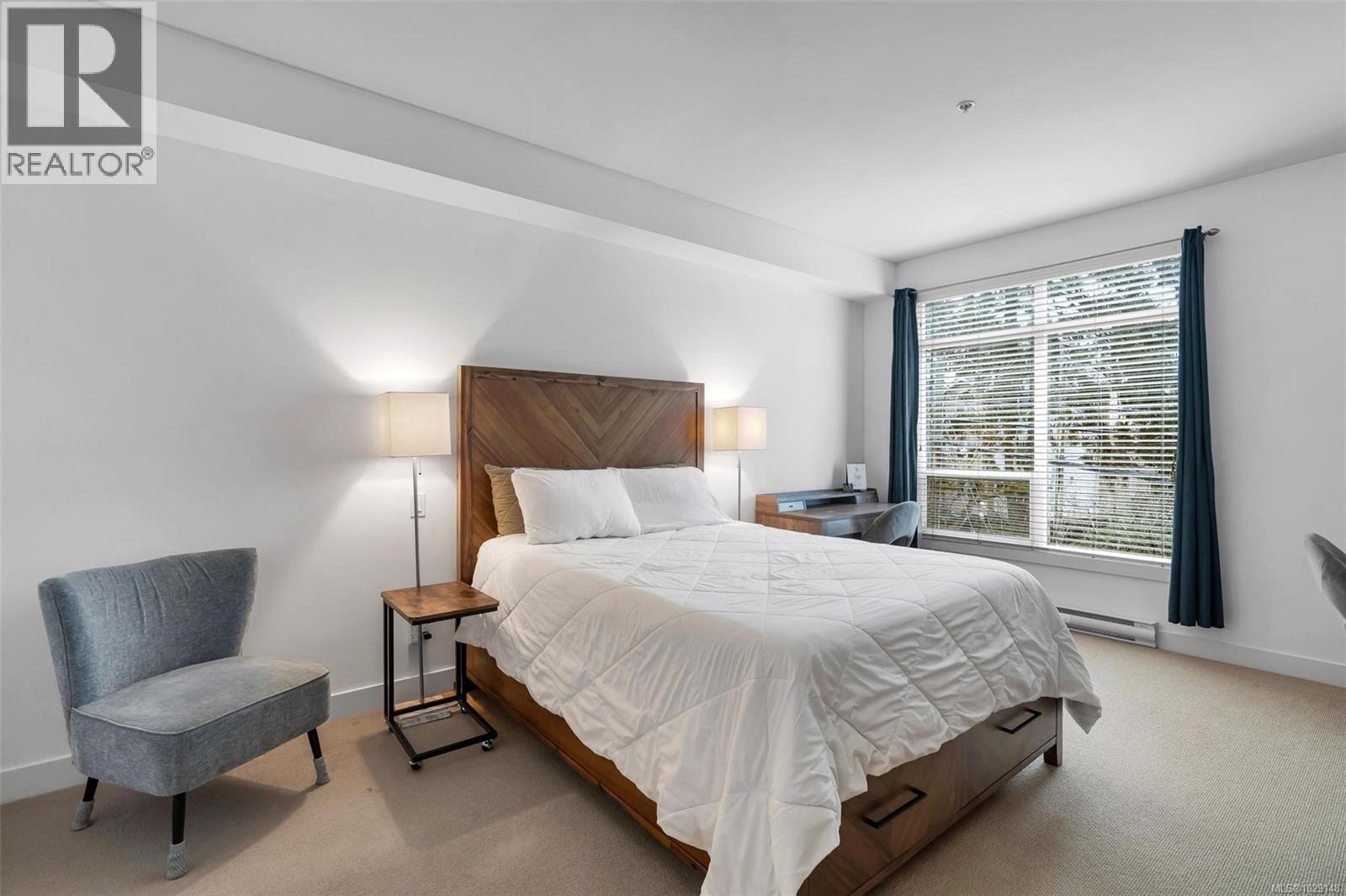 #304 611 GOLDSTREAM AVE - 13