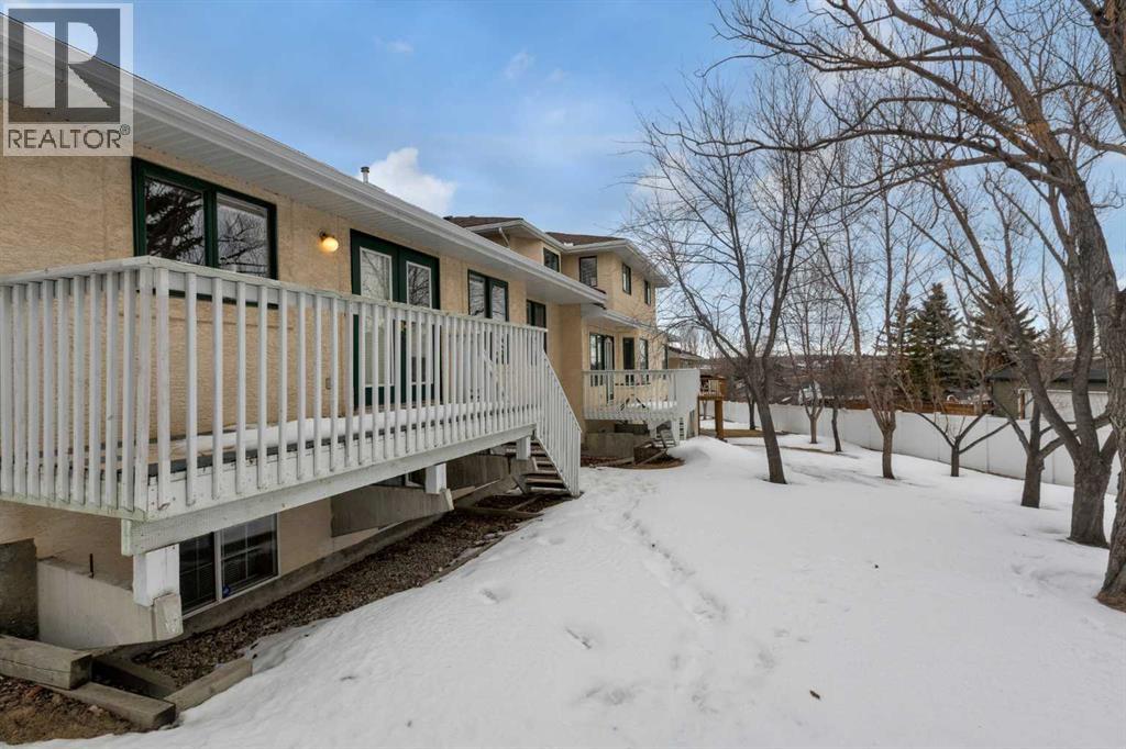 Single Family House for Sale in   Sandstone Drive NW Sandstone Valley Calgary 