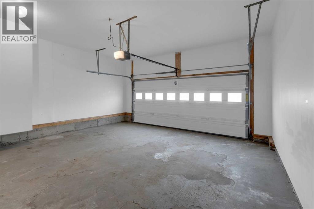 Single Family House for Sale in   Sandstone Drive NW Sandstone Valley Calgary 