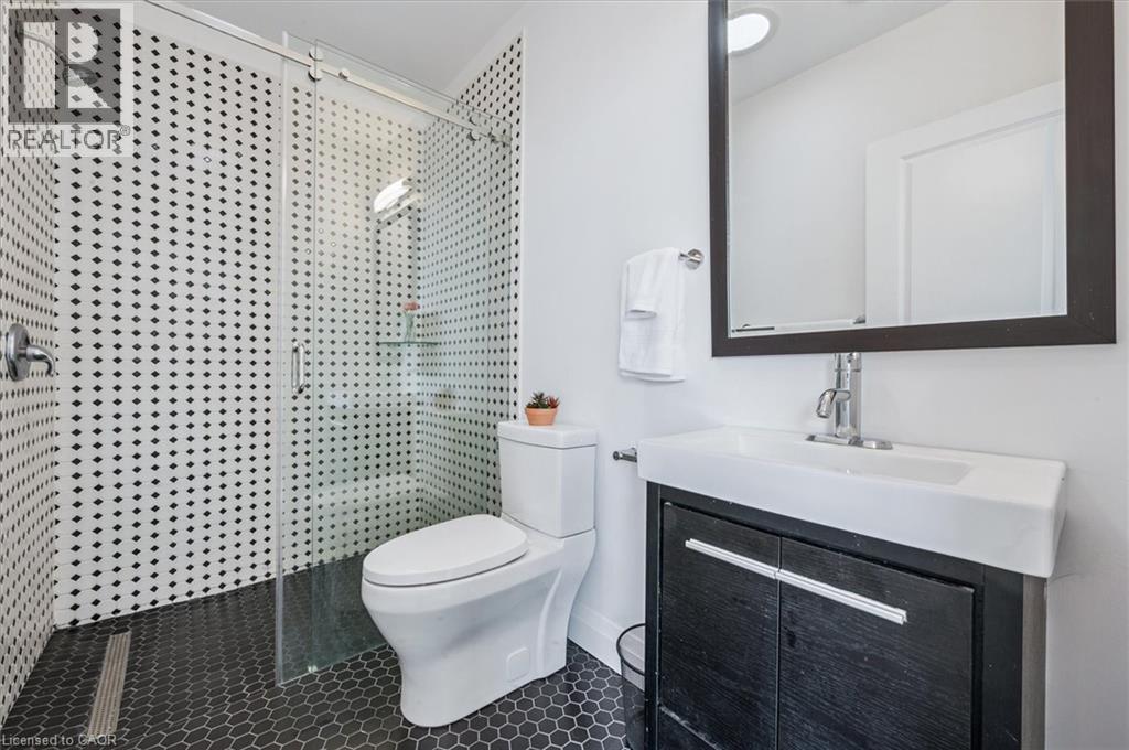 149 WOOLWICH Street, Waterloo, Ontario