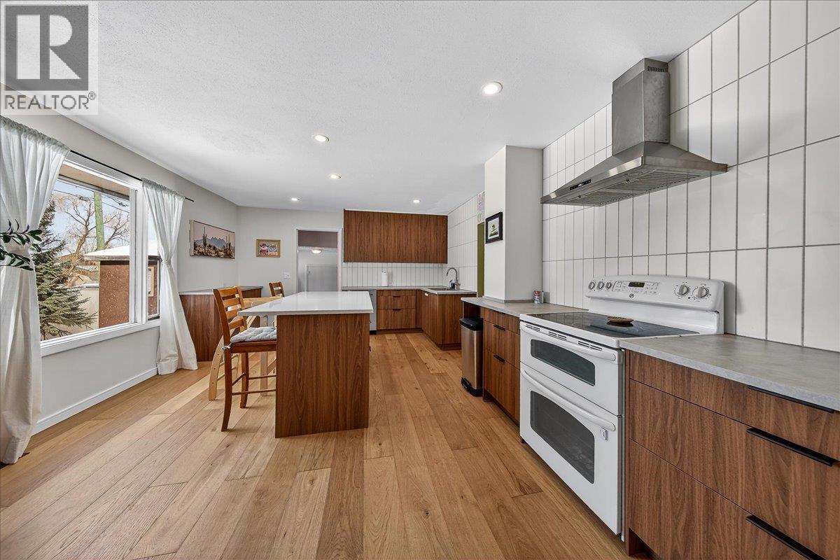 101 11TH Avenue, Invermere