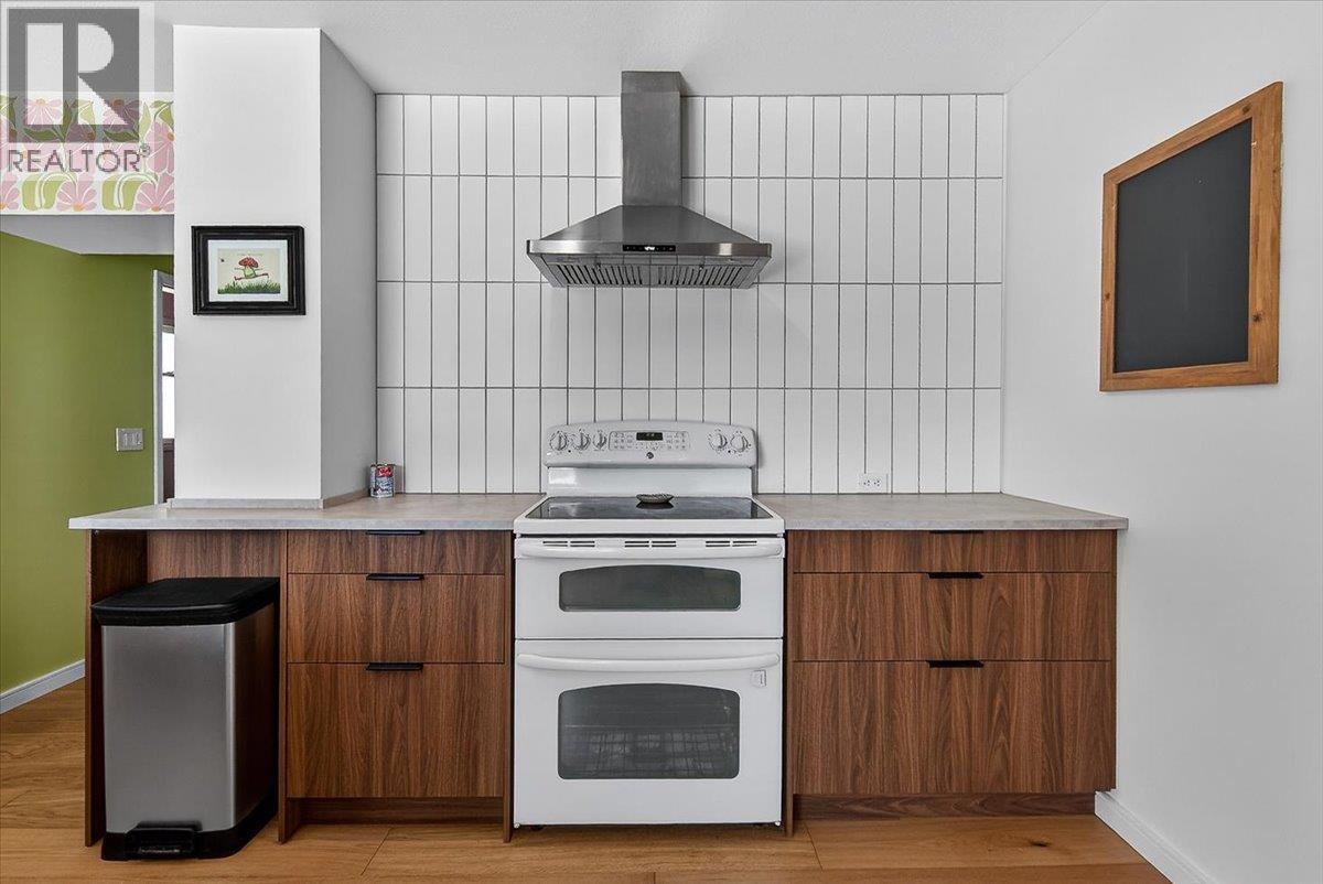 101 11TH Avenue, Invermere