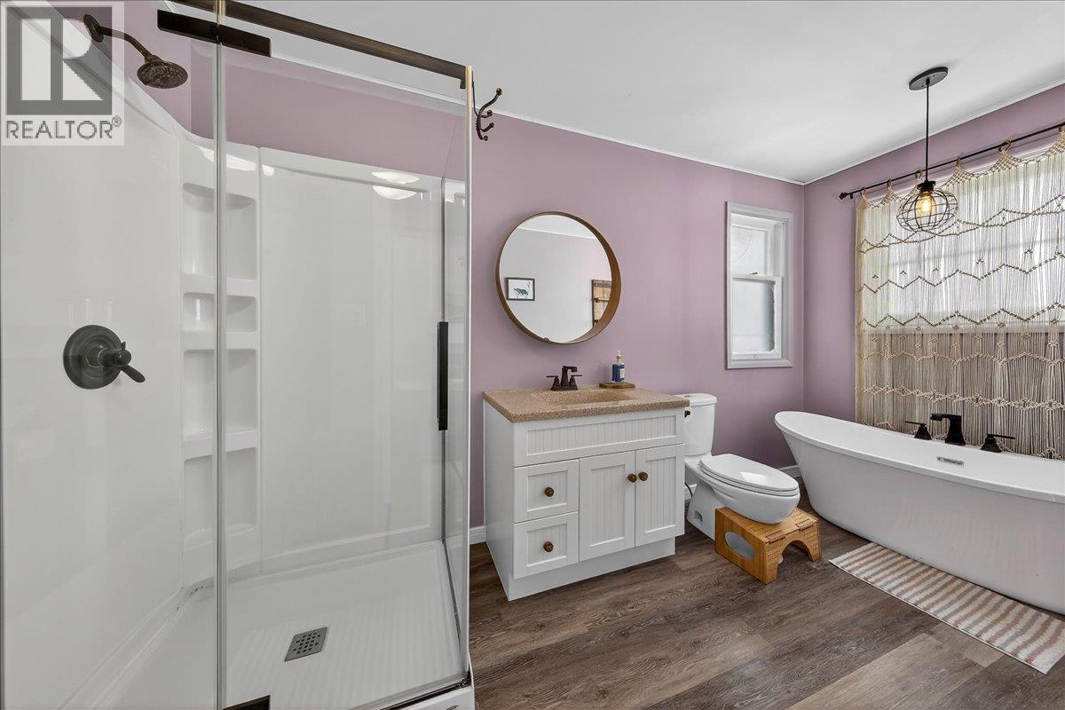 101 11TH Avenue, Invermere