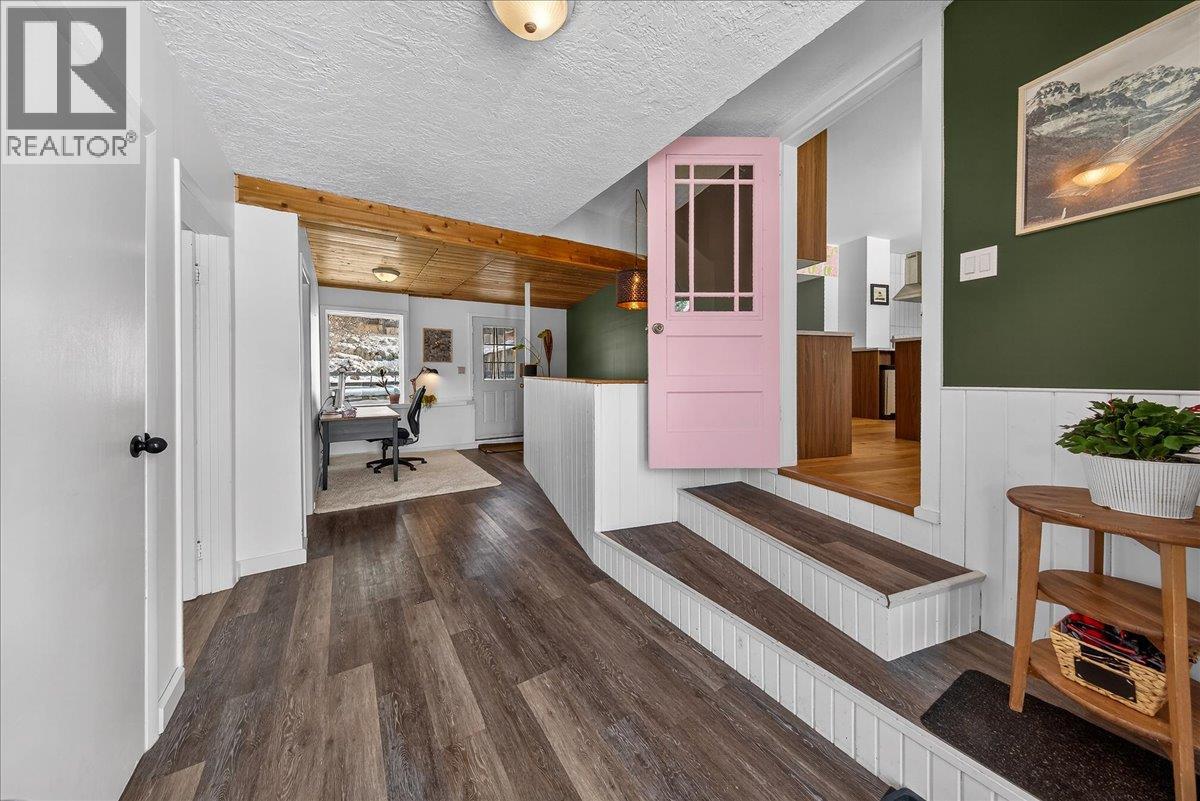 101 11TH Avenue, Invermere