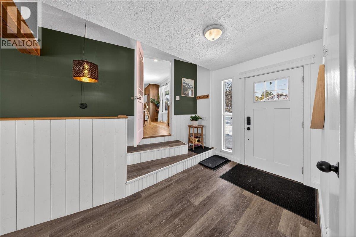 101 11TH Avenue, Invermere