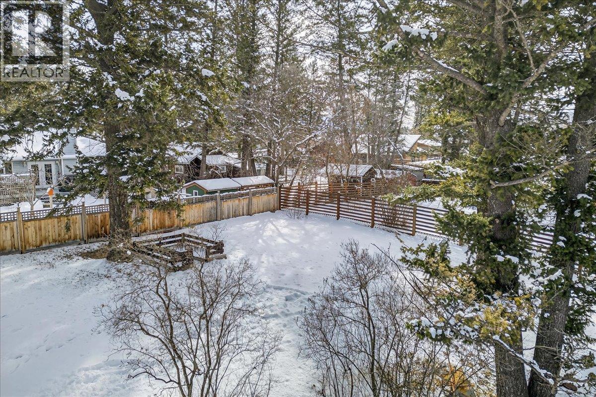 101 11TH Avenue, Invermere