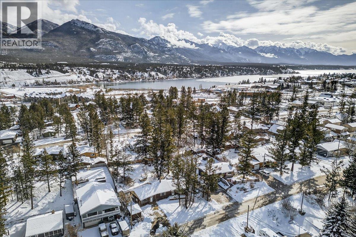 101 11TH Avenue, Invermere