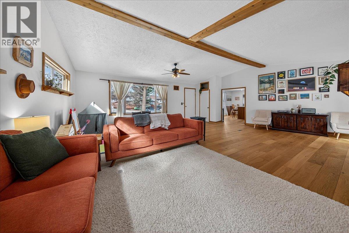 101 11TH Avenue, Invermere