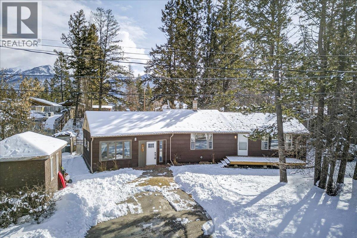 101 11TH Avenue, Invermere