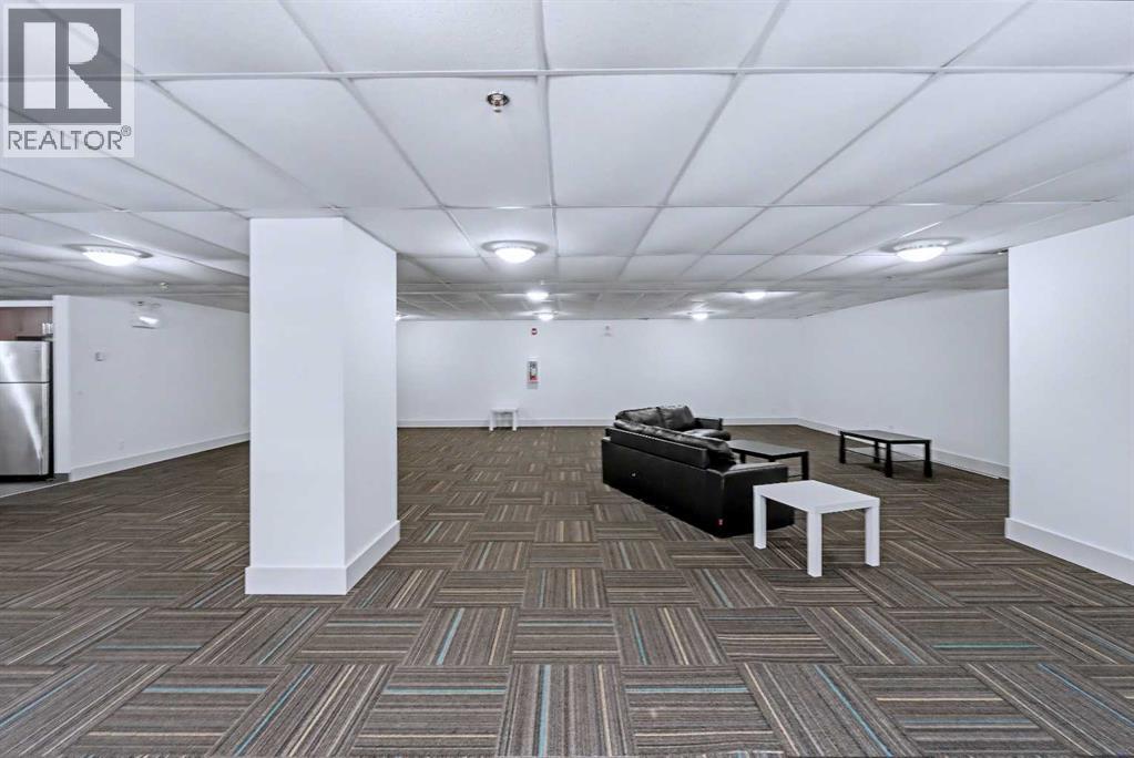 Single Family House for Sale in    Street NE Highland Park Calgary 