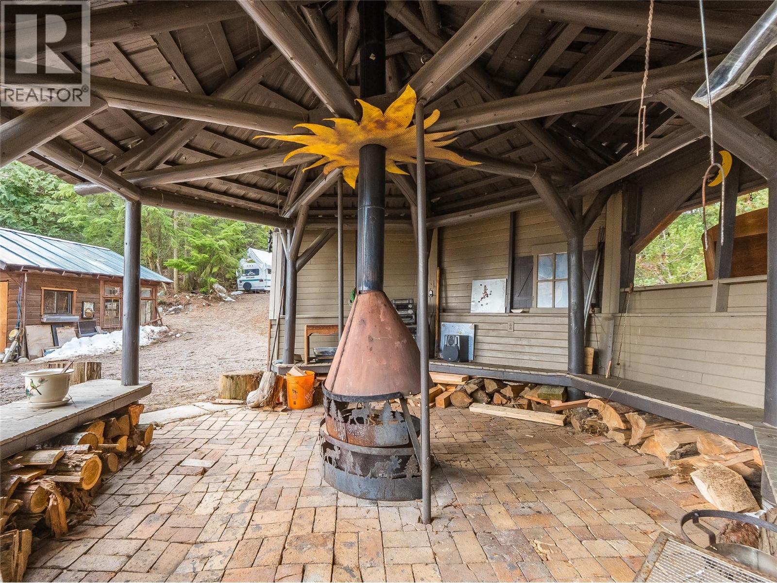 4229 CASINO Road, Trail