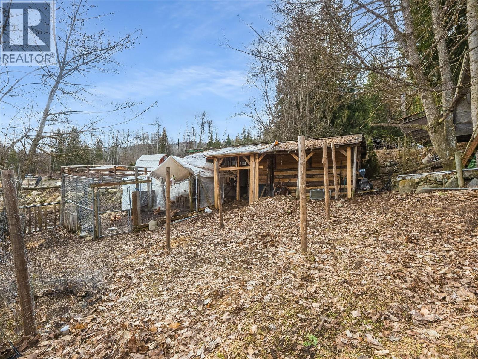 4229 CASINO Road, Trail