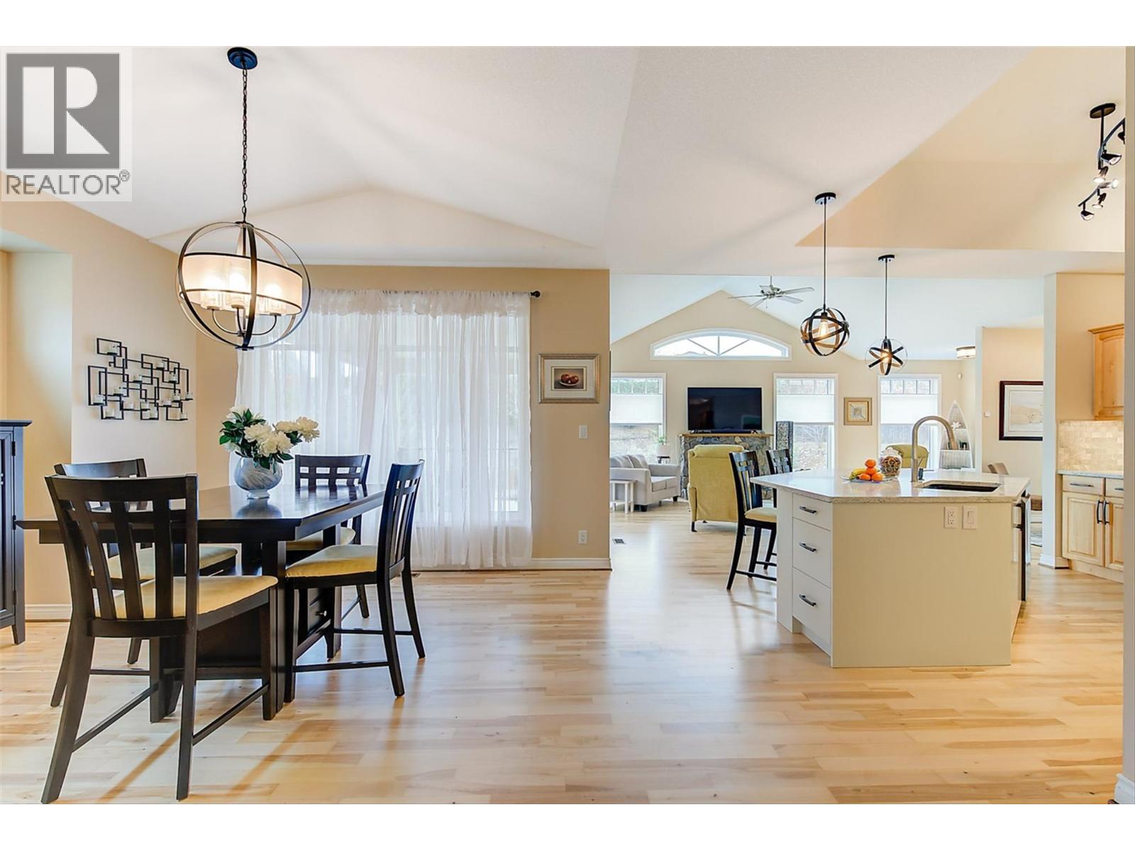 174 Jewell Place - 4