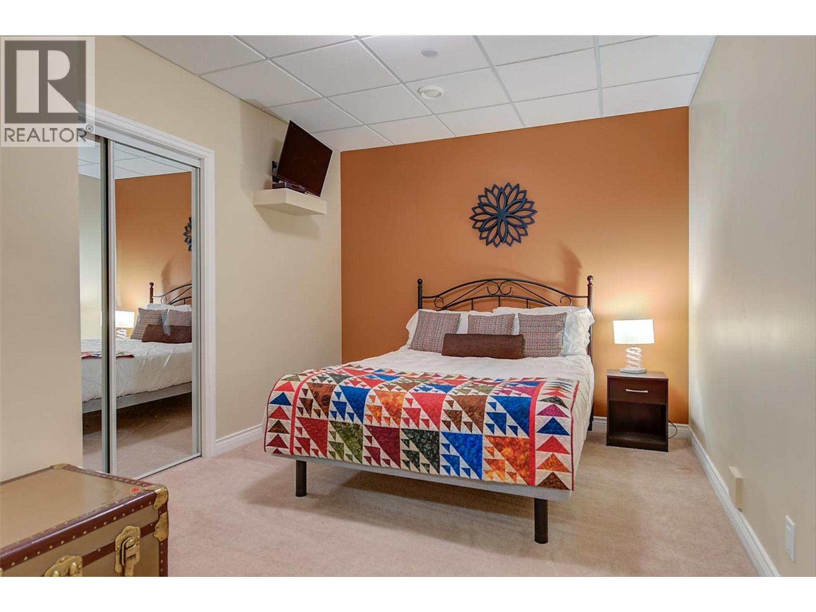 174 Jewell Place, Summerland