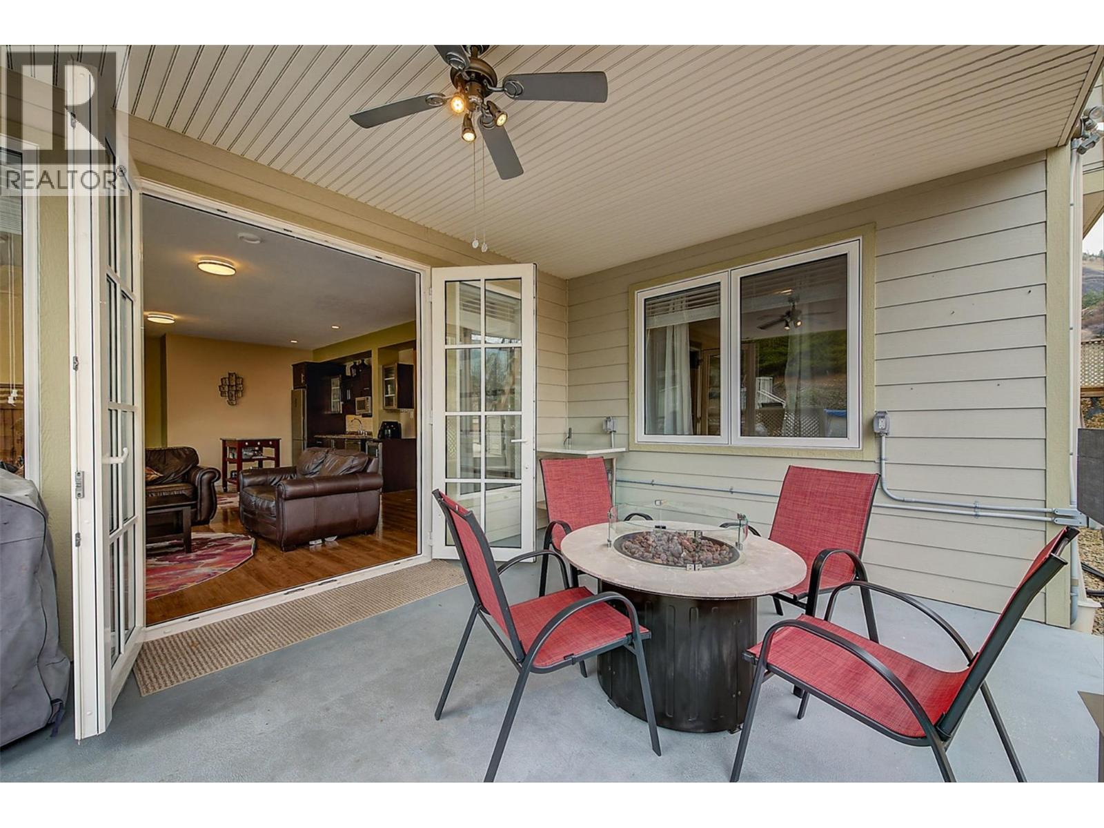 174 Jewell Place, Summerland