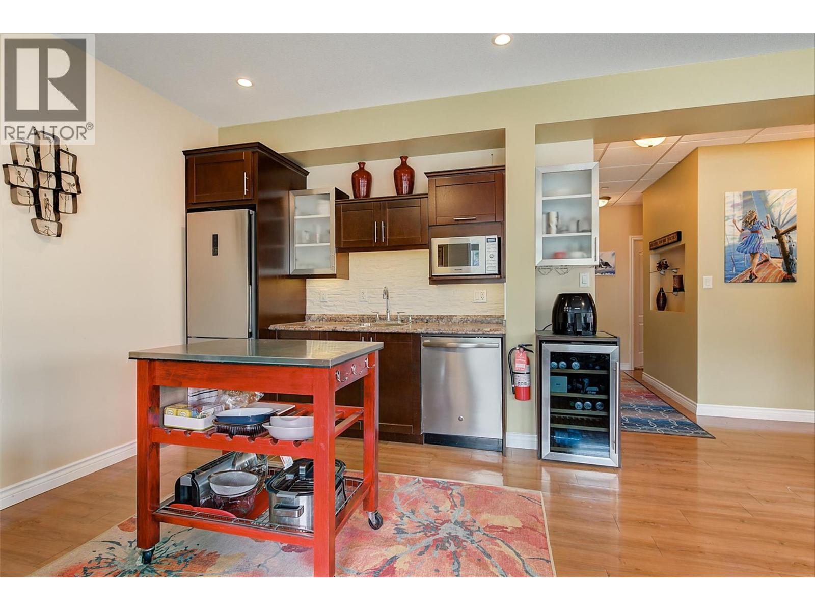 174 Jewell Place, Summerland