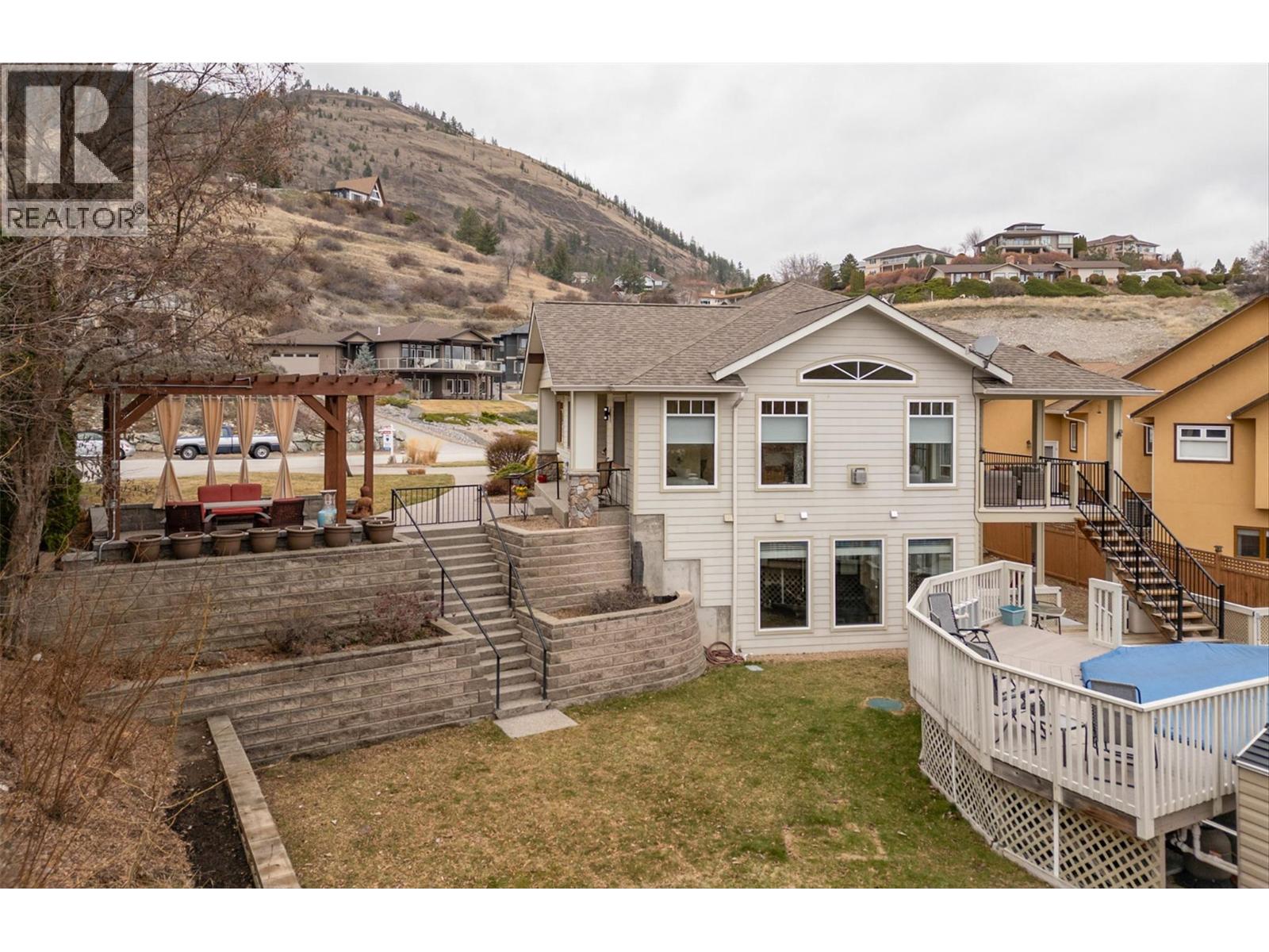174 Jewell Place, Summerland