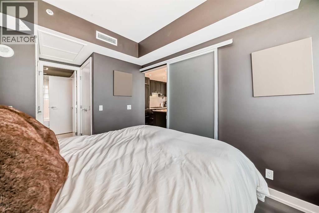 Single Family House for Sale in   Riverfront Avenue SW Chinatown Calgary 