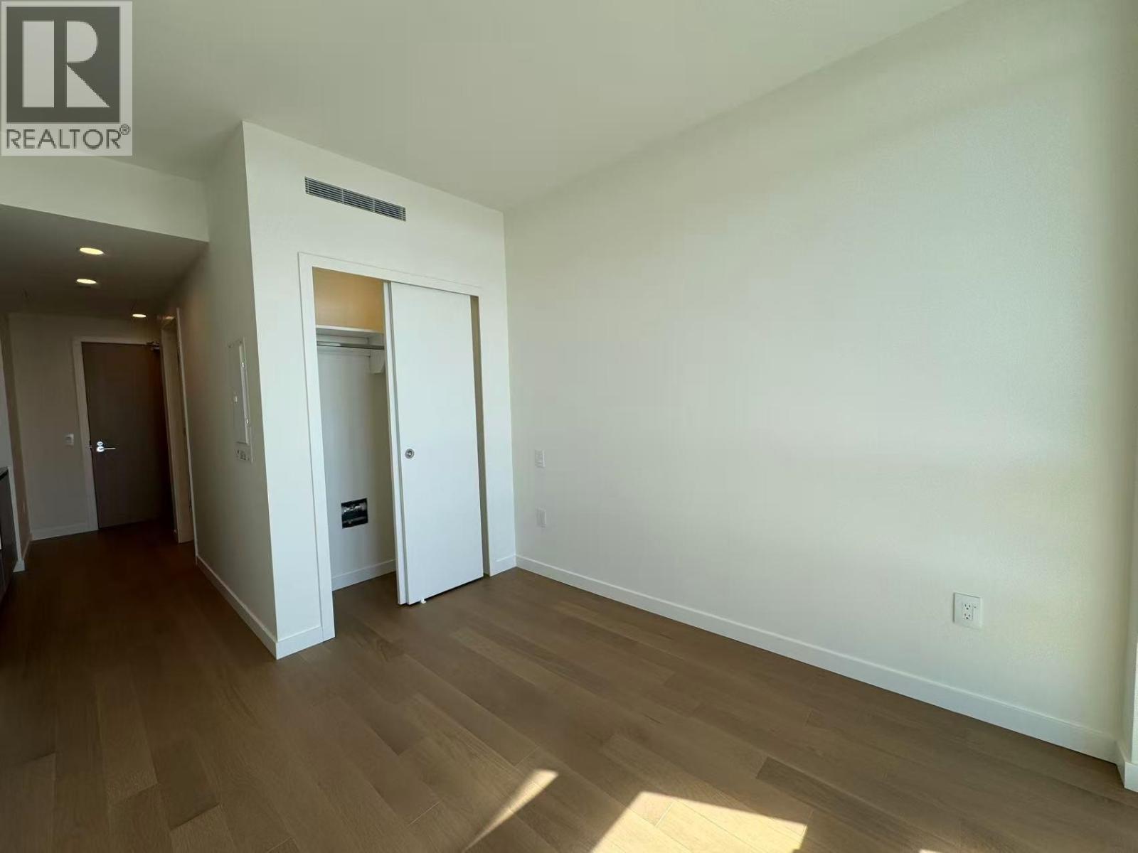 611-611A 3963 UPLANDS WAY, West Vancouver