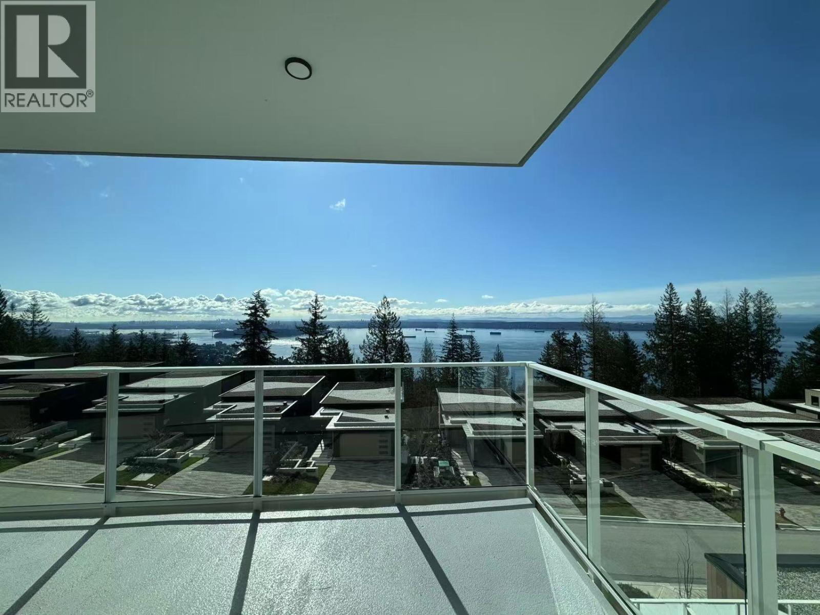 611-611A 3963 UPLANDS WAY, West Vancouver