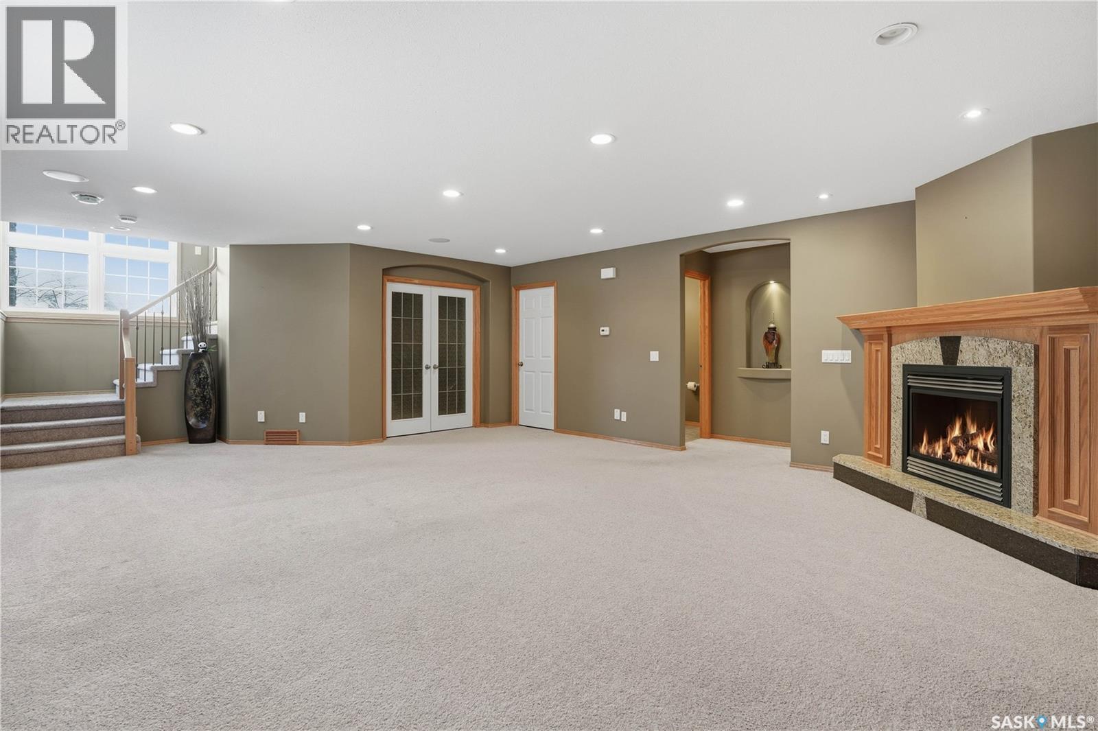 Single Family House Bi-level for Sale in  SUNNINGHILL CRESCENT Regina 