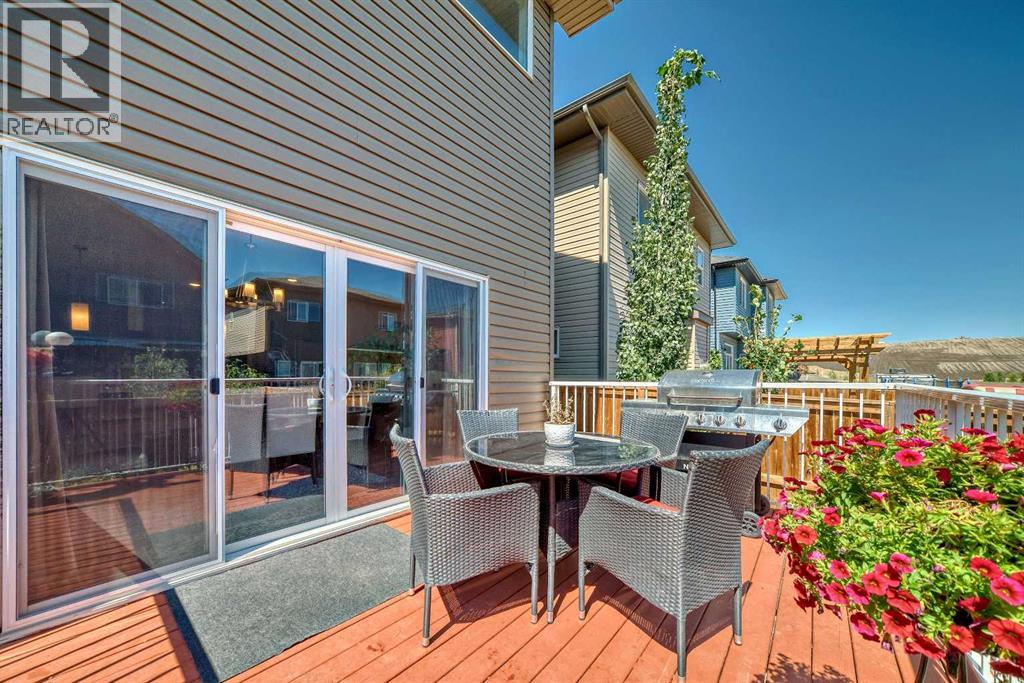 Single Family House for Sale in  Walgrove Manor SE Walden Calgary 