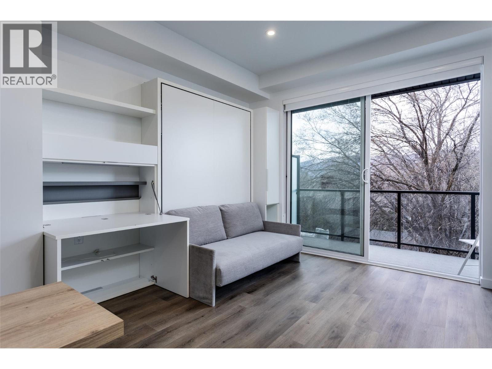 307 1274 Devonshire Avenue, Kelowna