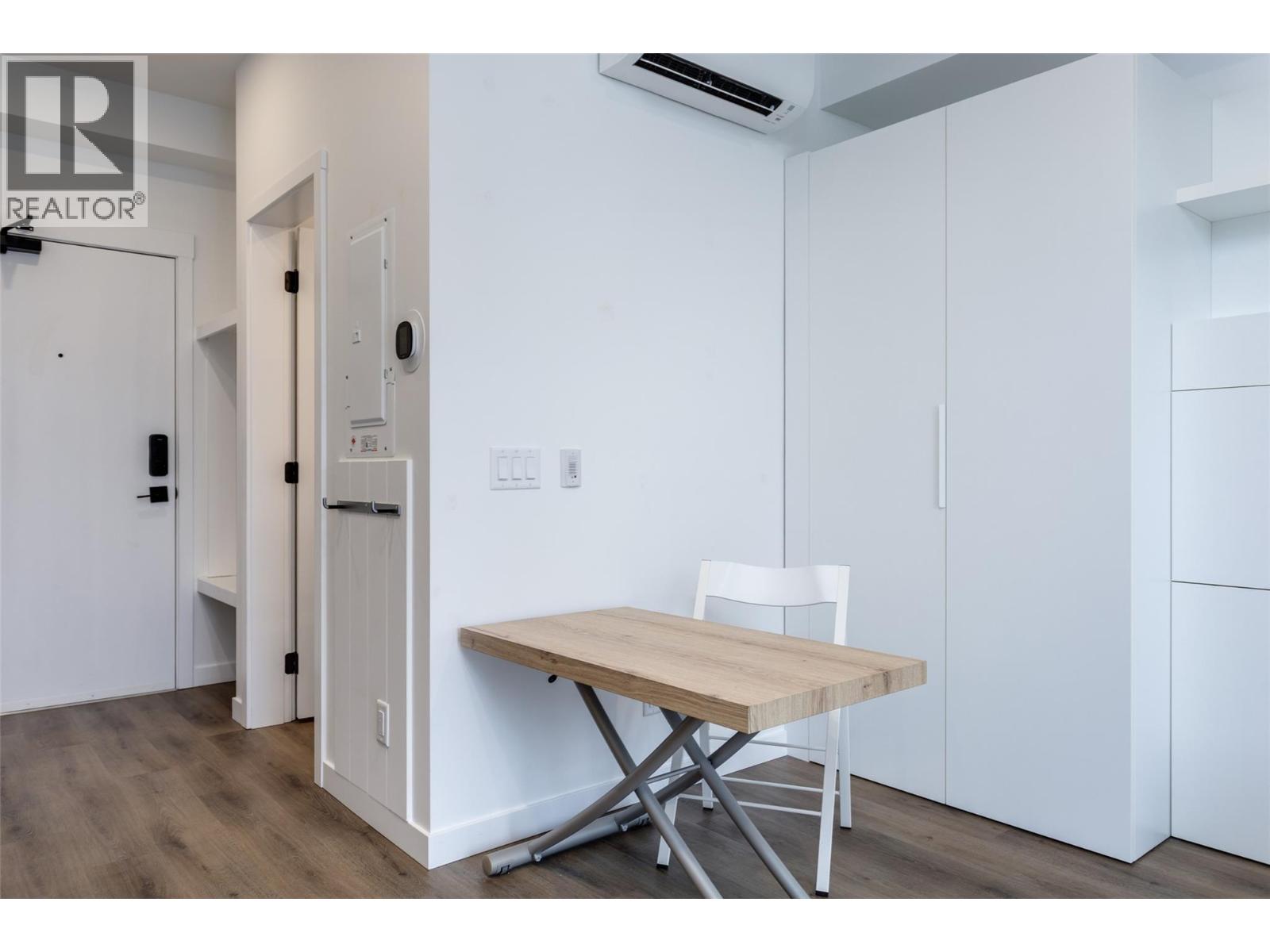 307 1274 Devonshire Avenue, Kelowna