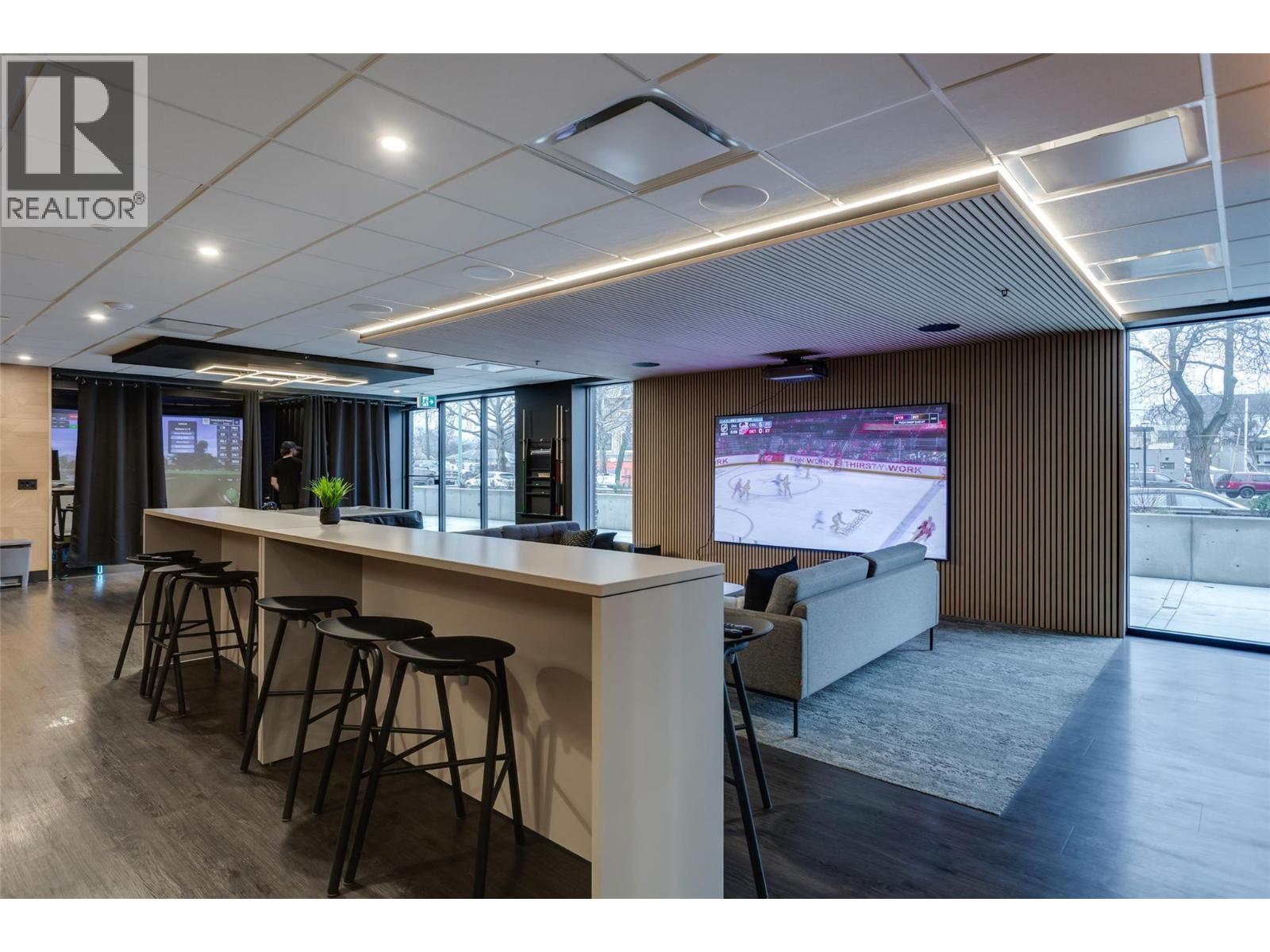 307 1274 Devonshire Avenue, Kelowna