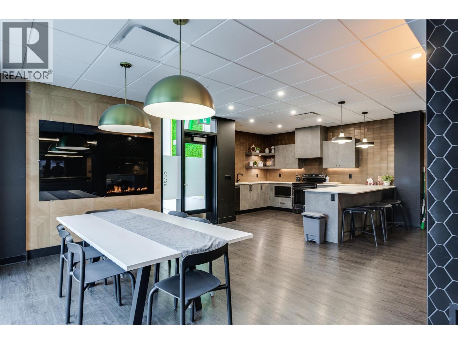 307 1274 Devonshire Avenue, Kelowna